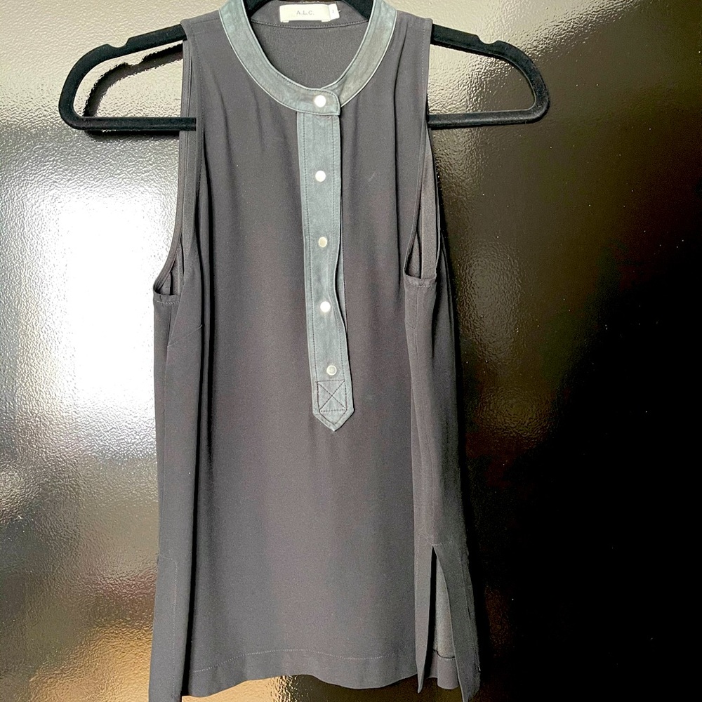 ALC Black Top